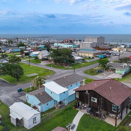 Beautiful Rockport Townhome - Walk To Aransas Bay! Екстер'єр фото